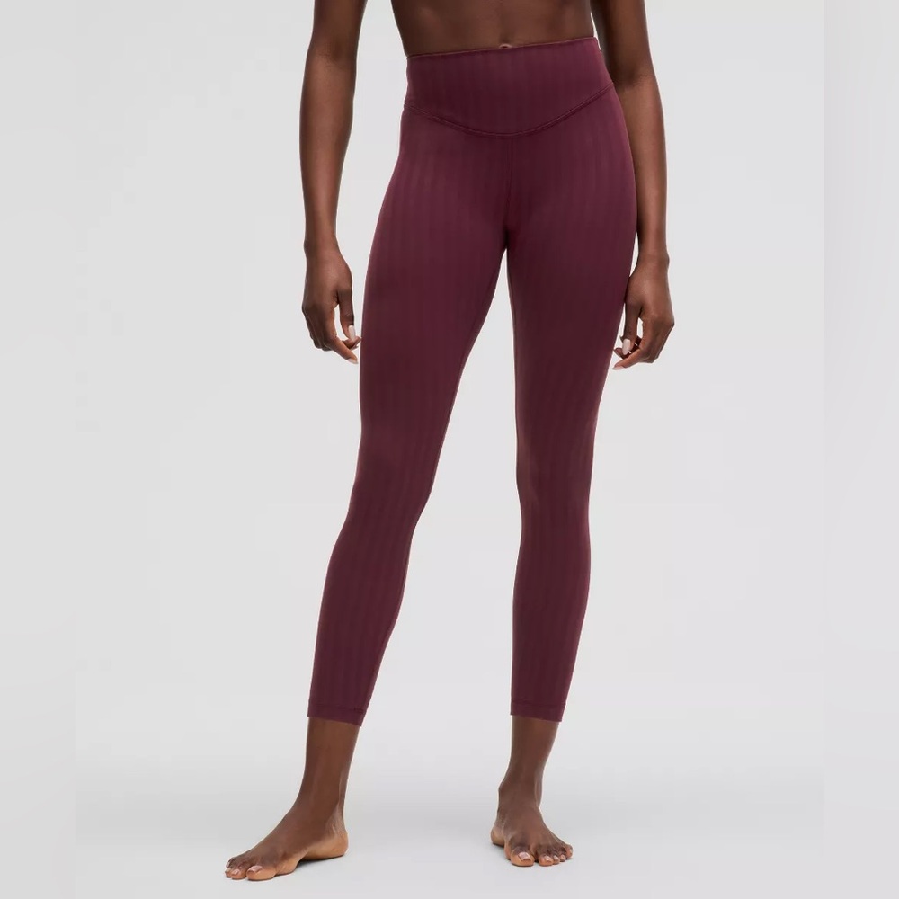Lululemon Wunder Under Tight in Tonal Stripe 25” - Women’s 8